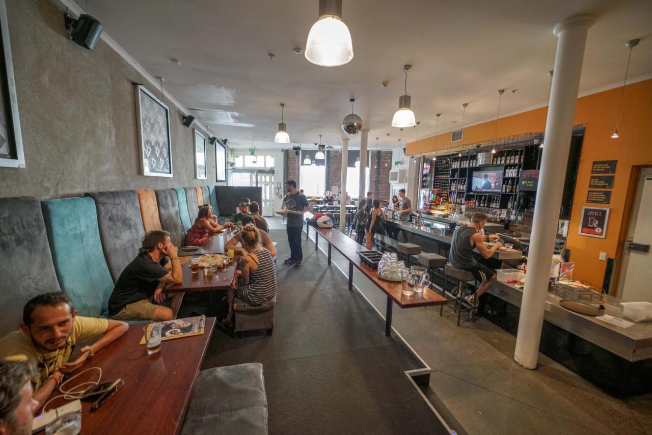 Hostel Nomads Capital Backpackers - Wellington (Adults Only) Exteriér fotografie Interior of the restaurant